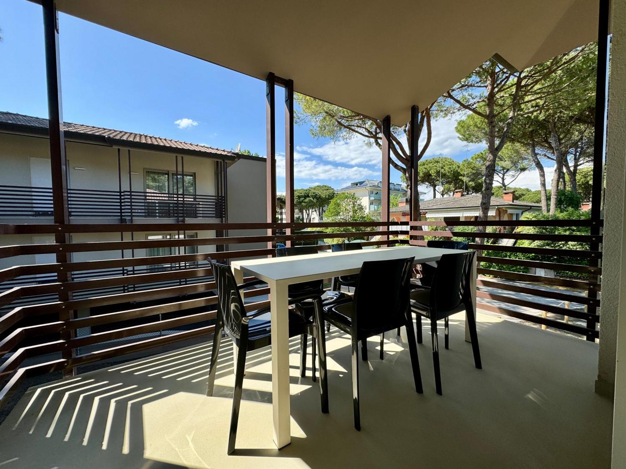 Prassitele Apartments Lignano Sabbiadoro Bagian luar foto