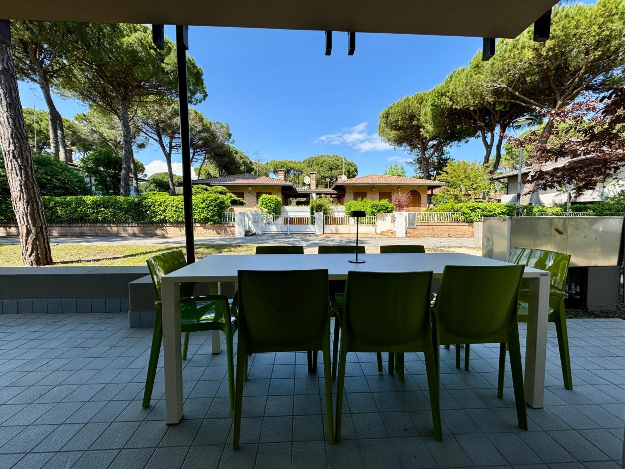 Prassitele Apartments Lignano Sabbiadoro Bagian luar foto